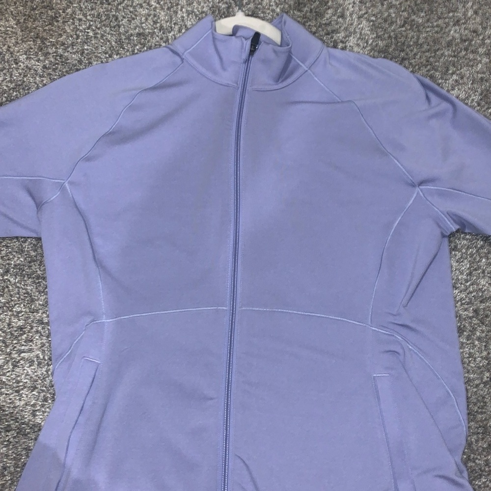 Women gold sweater, worn once